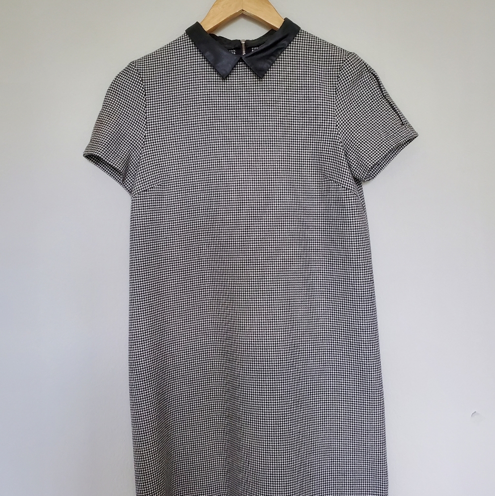 🎈SOLD 🎈ZARA Houndstooth Faux Leather Collar Dress - Picture 3 of 12